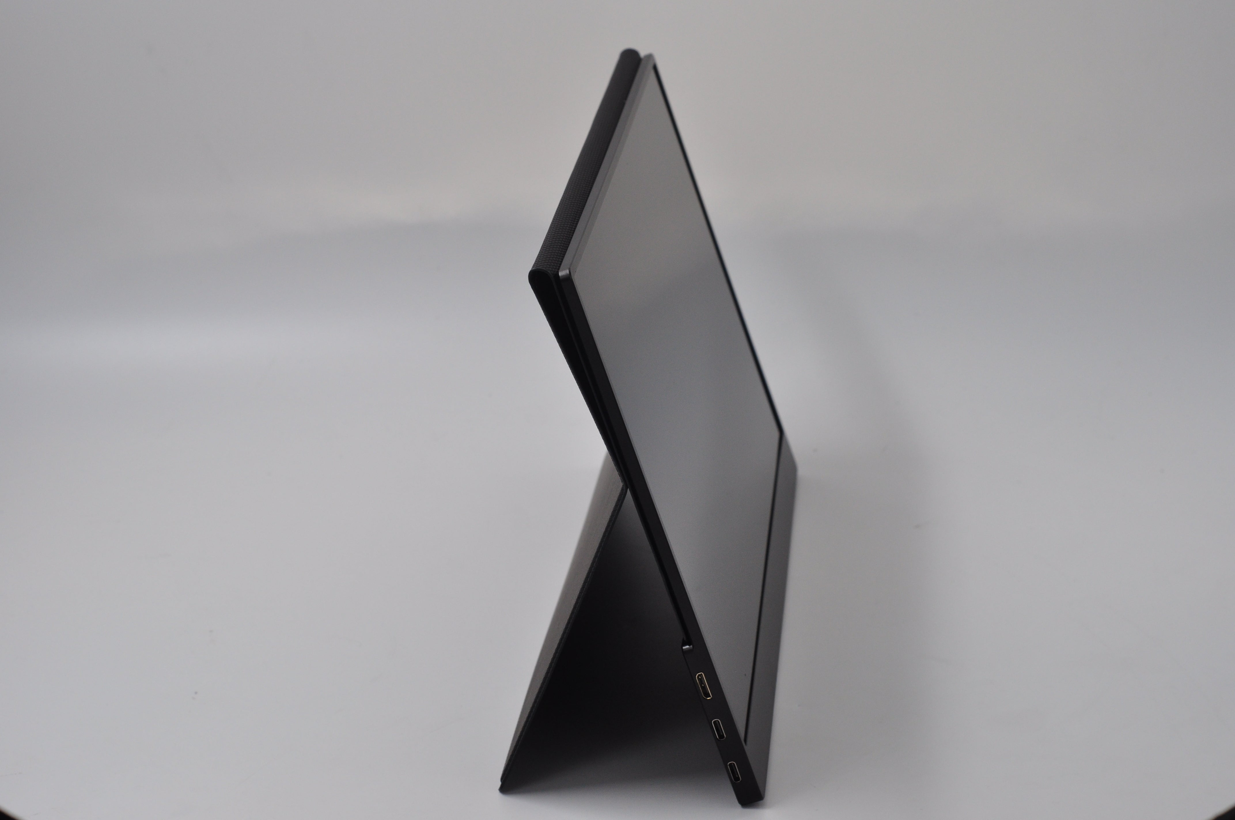 [3Y156]144Hz Portable Gaming Display
